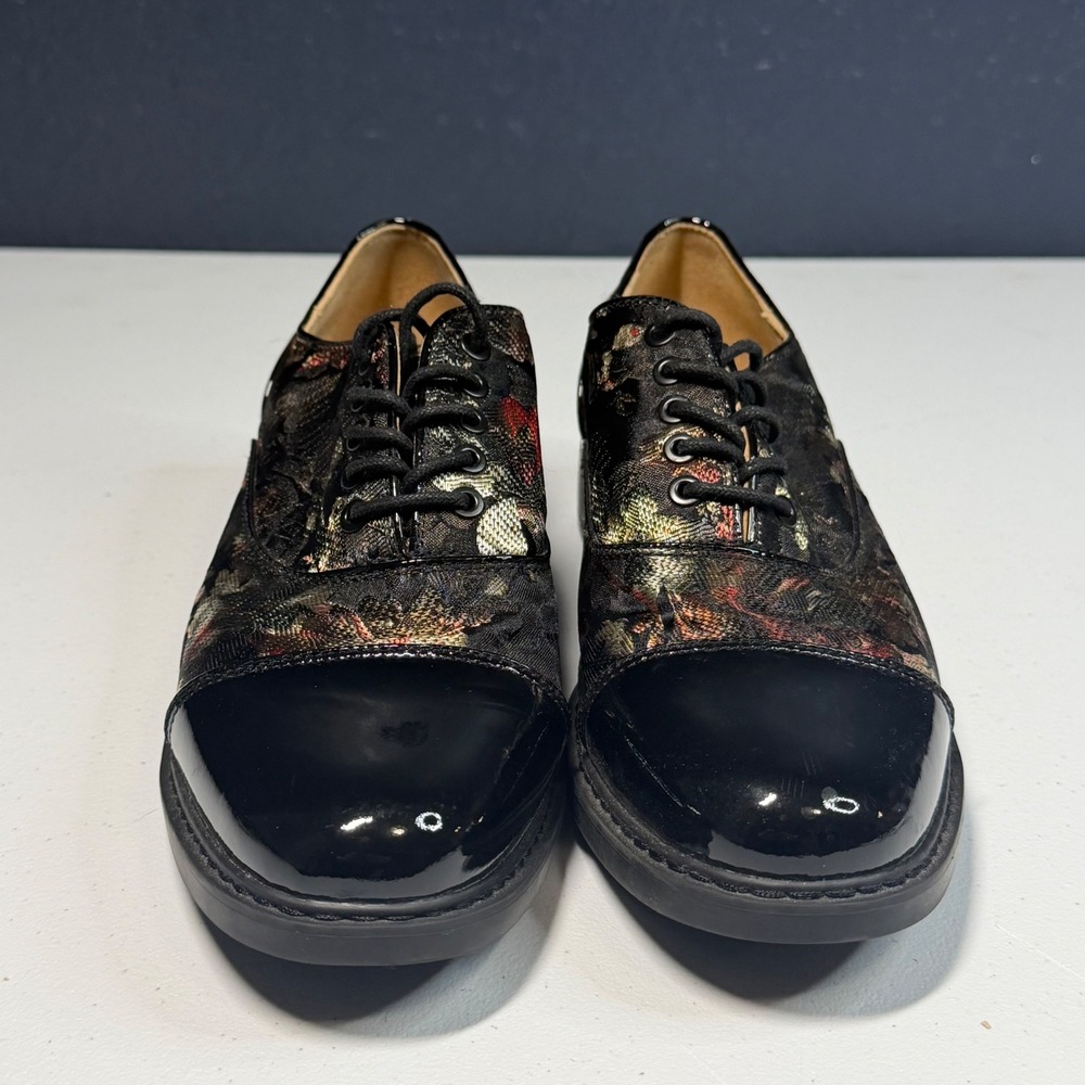 Johnston & Murphy Oxford 9 Black Floral Tapestry Patent Leather J&M Flex - Picture 3 of 9
